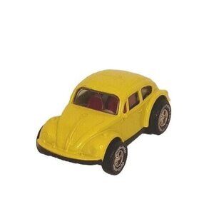 Darda Volkswagon VW Beetle Motorized Pull Back (Tested) Yellow Good Condition